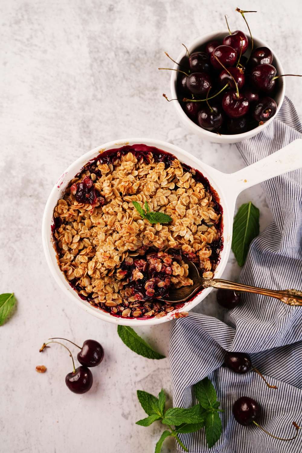 Pioneer Woman Cherry Almond Crisp