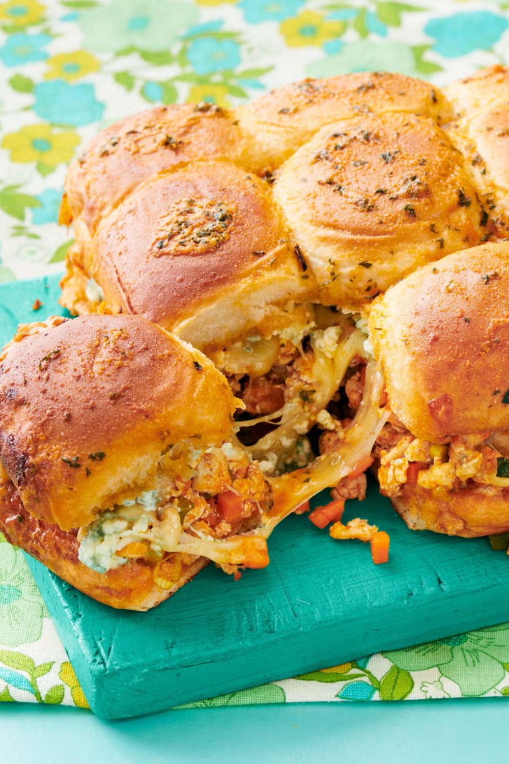 pioneer woman buffalo chicken sliders