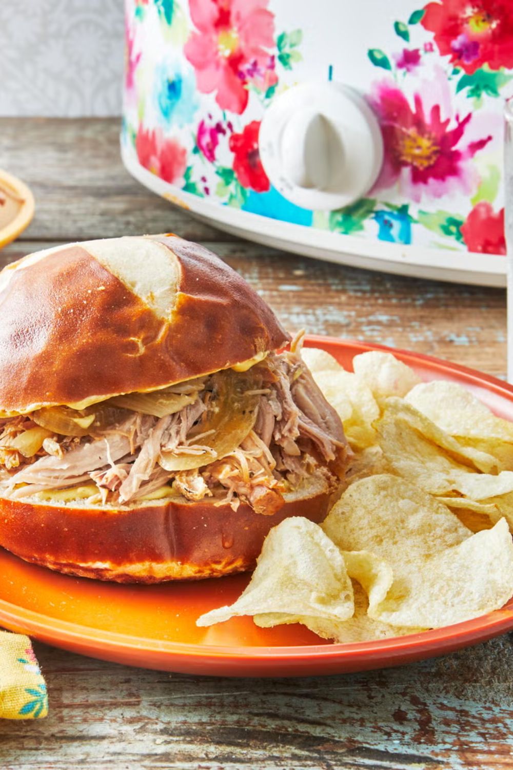 Pioneer Woman Crock Pot Pulled Pork