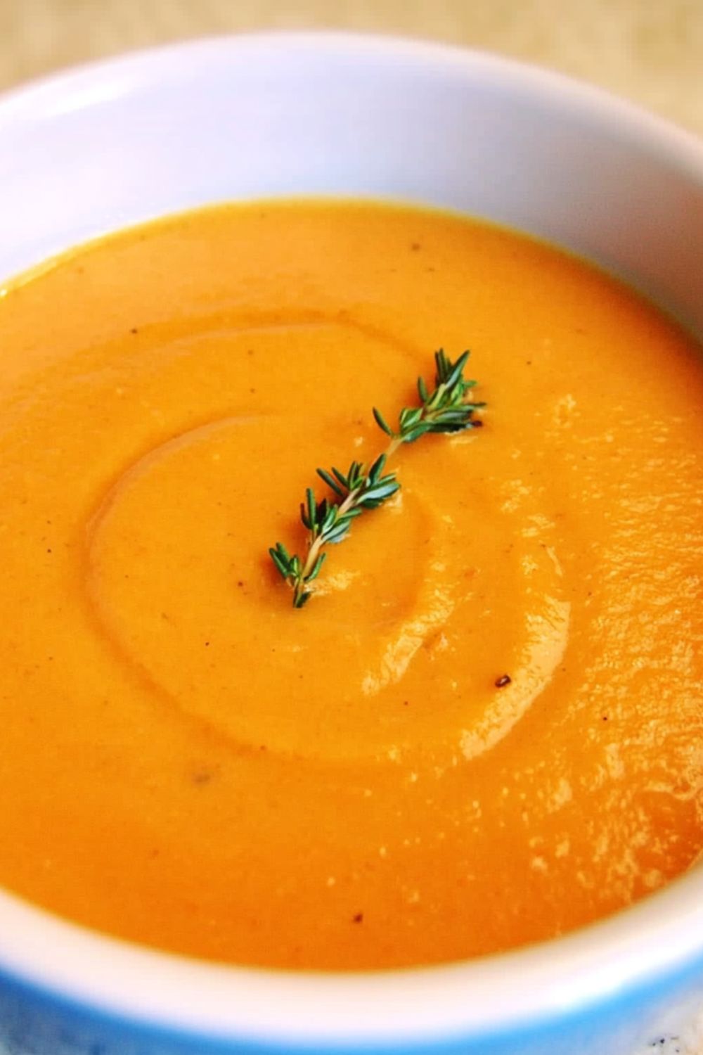 Pioneer Woman Carrot-Thyme Soup with Cream