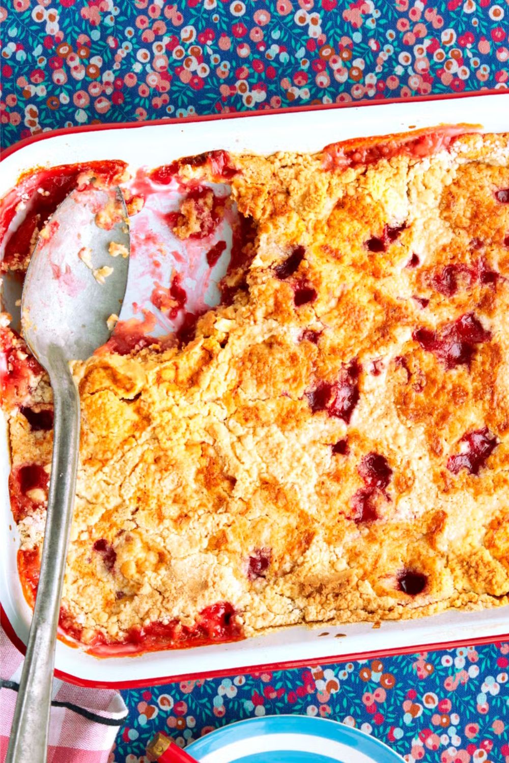 Pioneer Woman Cherry Pineapple Dump Cake Recipe