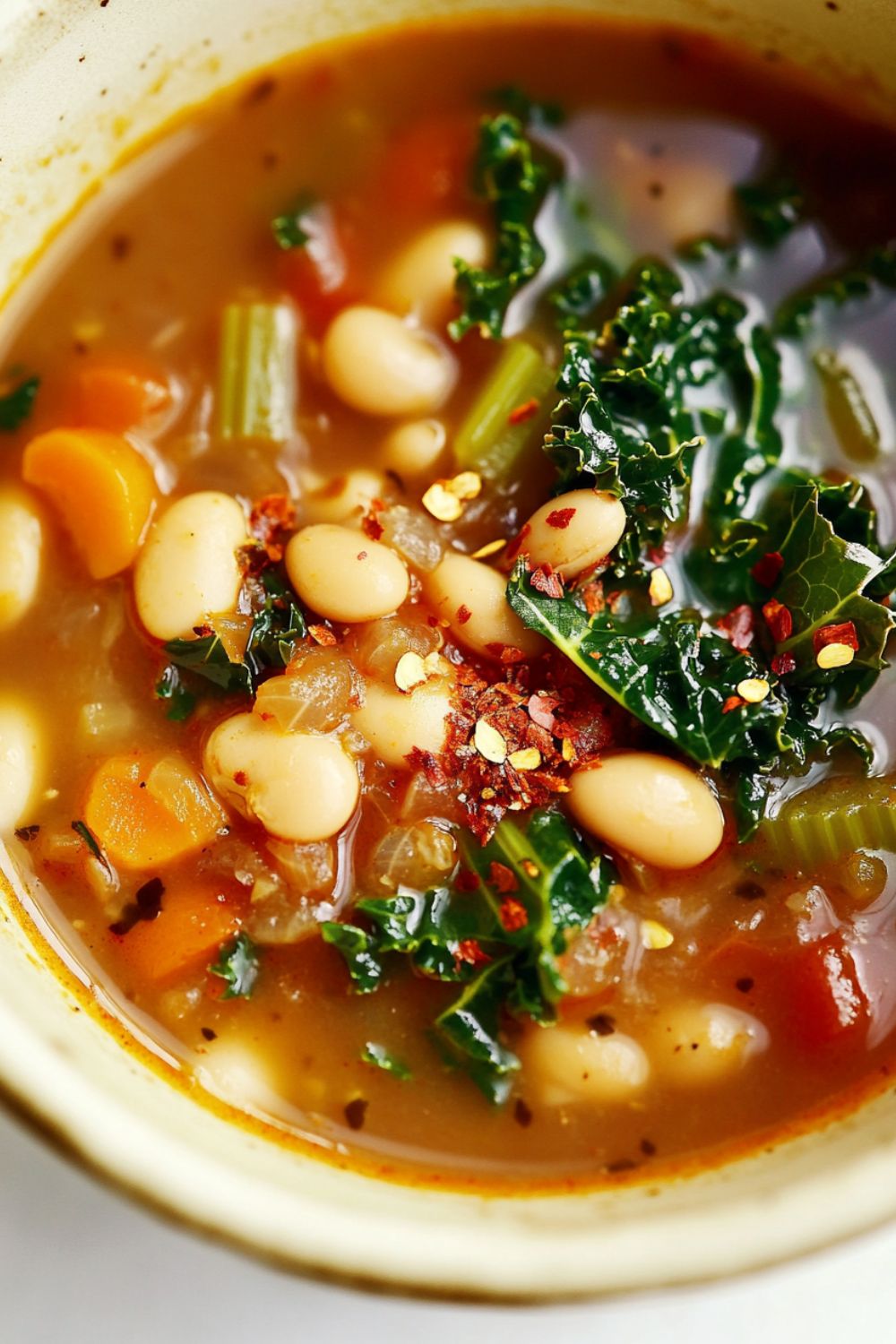 Pioneer Woman White Bean and Kale Soup